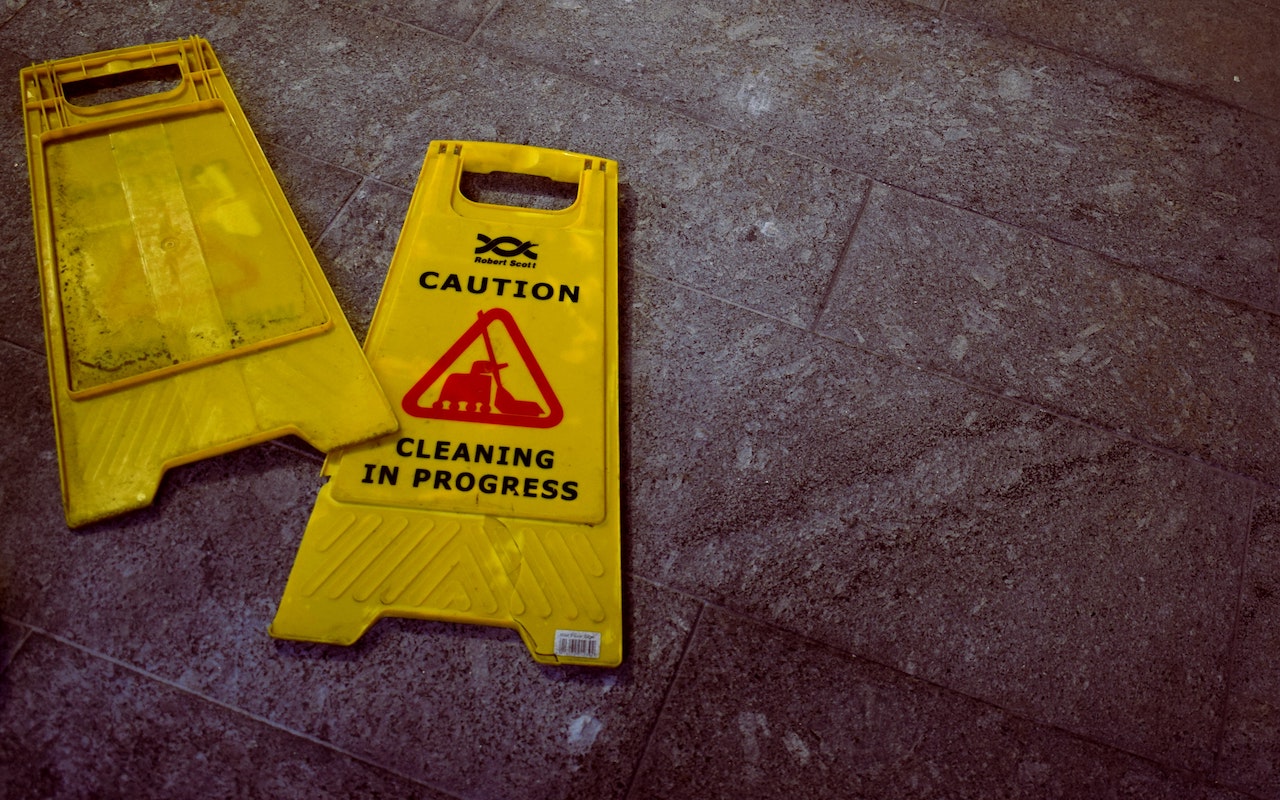 Photo of caution sign to illustrate OSHA training.